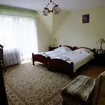 בית הארחה Anna Maria 3*